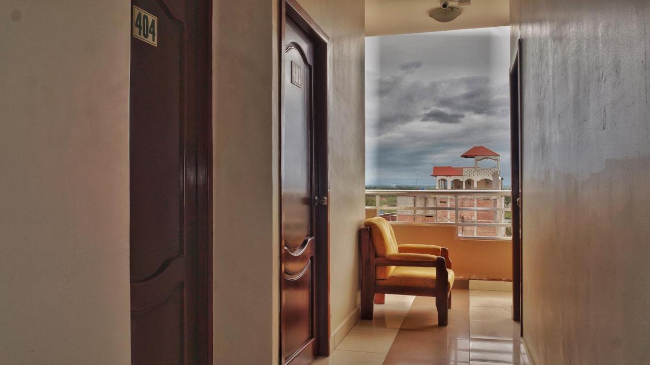 Vallejo Hotel Huaquillas Exterior photo