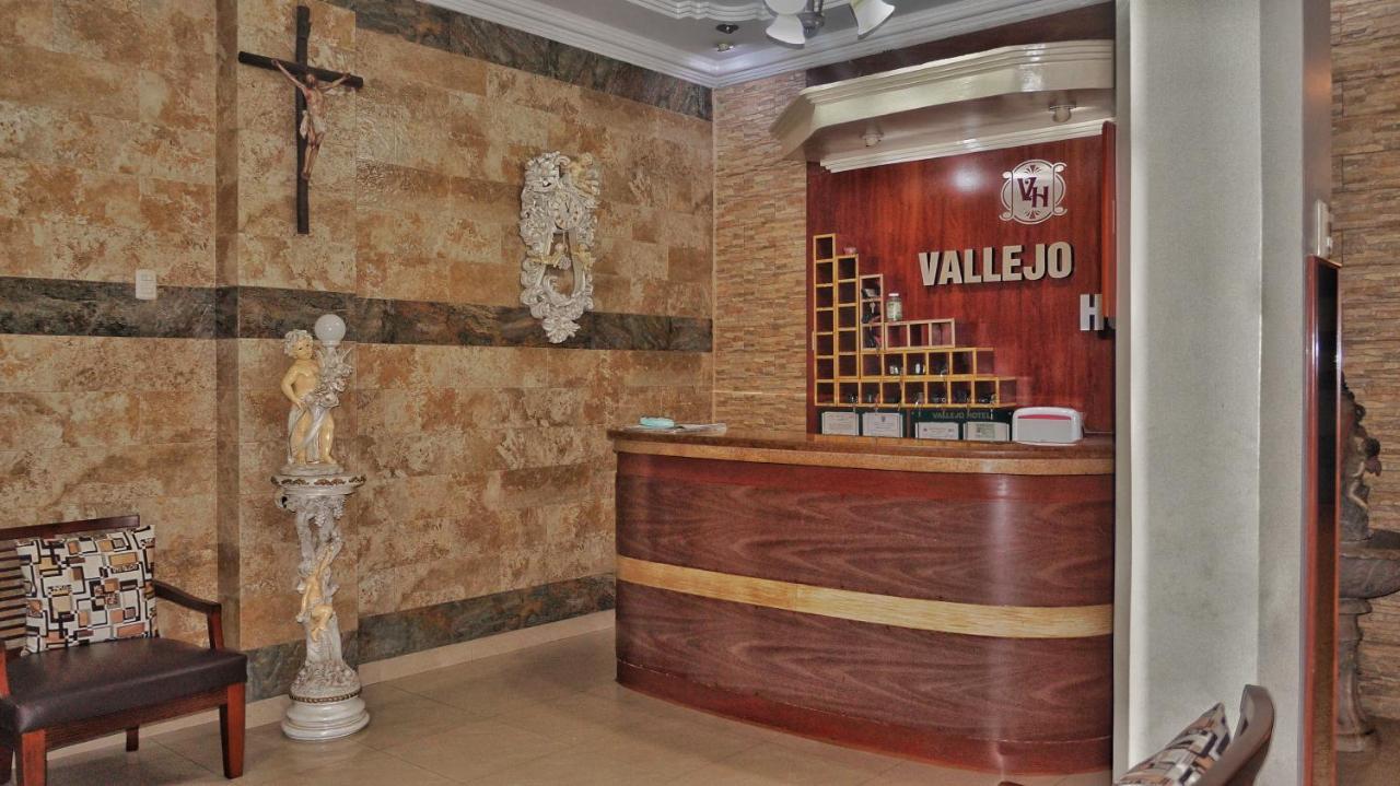Vallejo Hotel Huaquillas Exterior photo